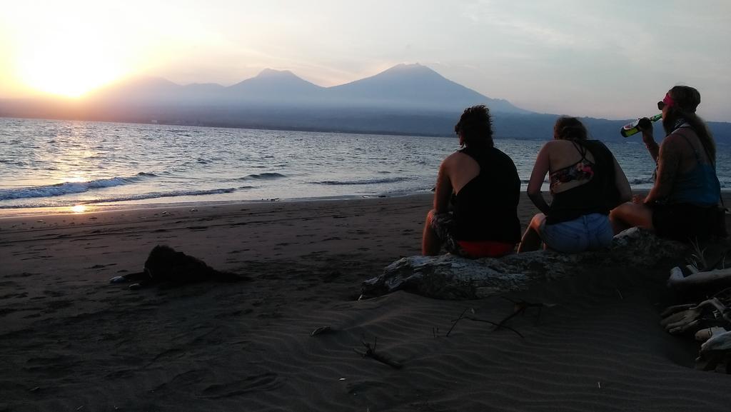 The Arya Guest House Gilimanuk Luaran gambar